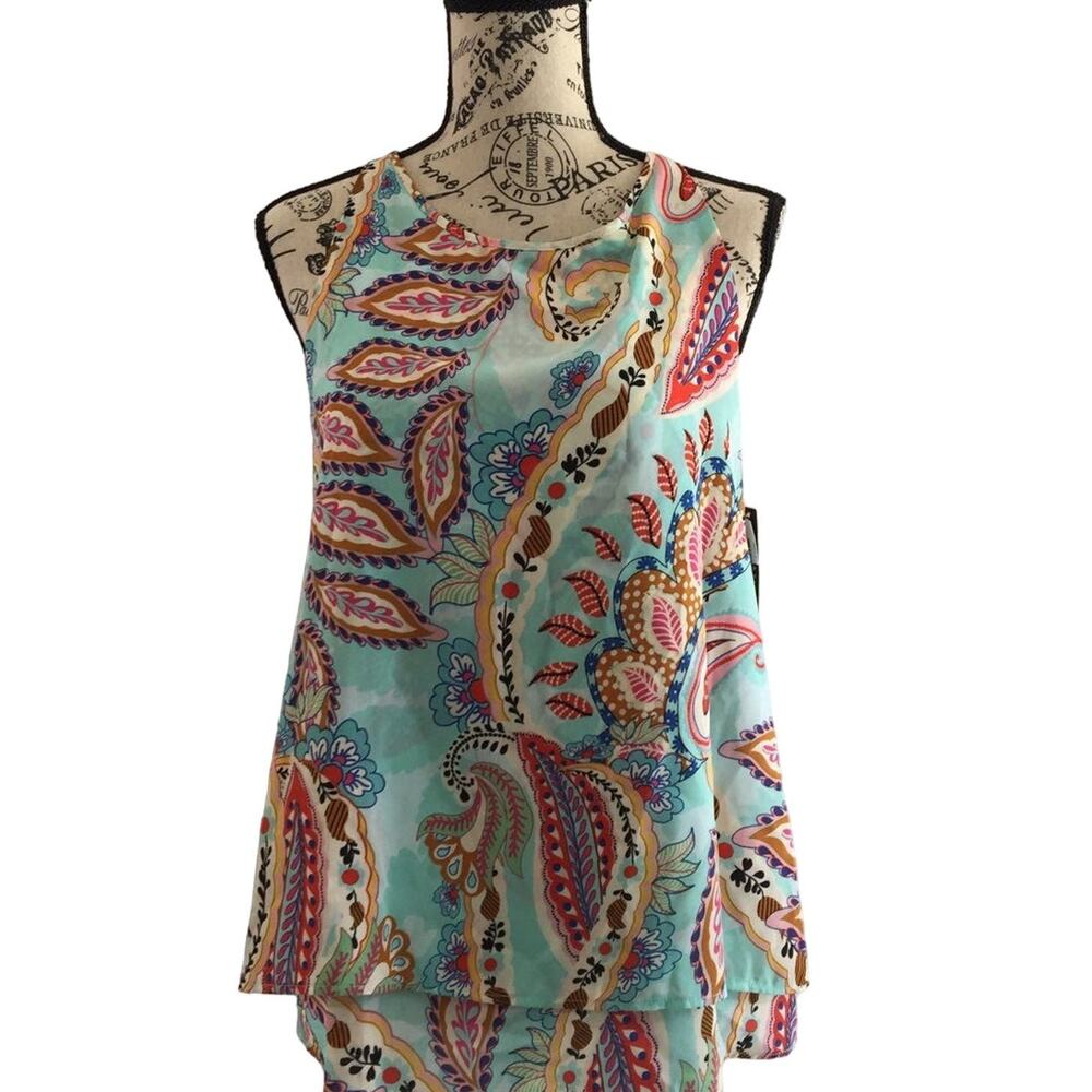 Zack & Rachel Women's Size Small Sleeveless Top Paisley Print 100% Polyester NEW